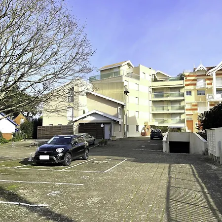 Apartment Josephine-2 By Interhome Arcachon
